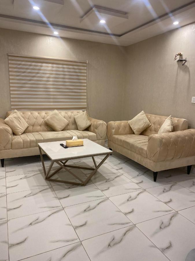 Luxe Suites Bahria Town Lahore Exterior foto